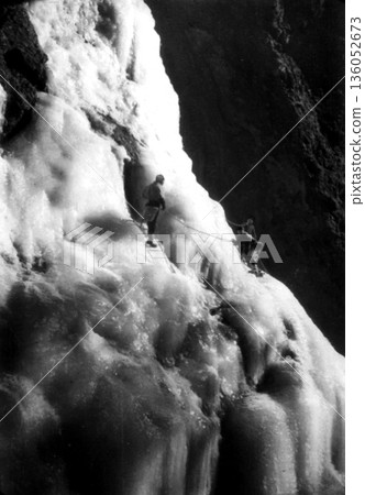 Old photo of ice climbing in Unryu Valley, Nikko, 1953-1954 Old photo of ice climbing in Unryu Valley, Nikko, 1953-1954 136052673
