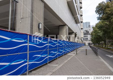 帶有防護圍欄的大阪ANA皇冠假日酒店大樓(攝於2026年1月) 帶有防護圍欄的大阪ANA皇冠假日酒店大樓(攝於2026年1月) 136052949