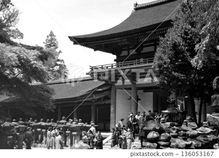 1962年的老照片，奈良春日大社南門 136053167