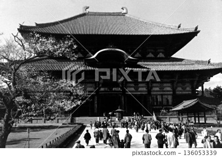 Old photo from 1958, Great Buddha Hall of Todaiji Temple, Nara Old photo from 1958, Great Buddha Hall of Todaiji Temple, Nara 136053339