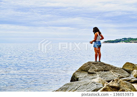 Beautiful seascape of the Cami de Ronda coastal path on the Costa Brava, from Platja d'Aro to Sant Antoni de Calonge. Cala del Pi Beautiful seascape of the Cami de Ronda coastal path on the Costa Brava, from Platja d'Aro to Sant Antoni de Calonge. Cala del Pi 136053973