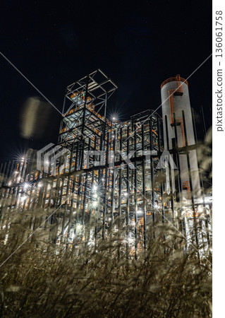 Night view of the Nakoso IGCC Power Plant and silver grass Night view of the Nakoso IGCC Power Plant and silver grass 136061758
