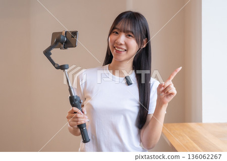 Action camera, live streaming, wireless microphone, streaming, video streaming, soothing, older sister type, younger sister type Action camera, live streaming, wireless microphone, streaming, video streaming, soothing, older sister type, younger sister type 136062267