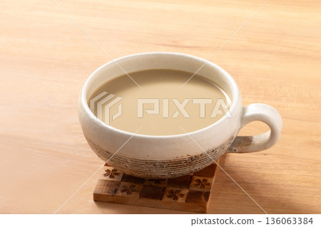 Hot Hojicha Latte Hot Hojicha Latte 136063384