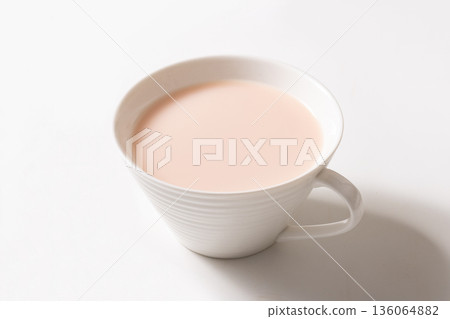 熱草莓拿鐵 136064882