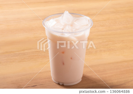 Iced Strawberry Latte Iced Strawberry Latte 136064886