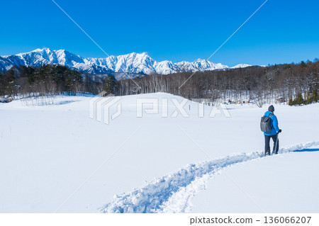中山高原雪地健行(北阿爾卑斯山景色) 中山高原雪地健行(北阿爾卑斯山景色) 136066207