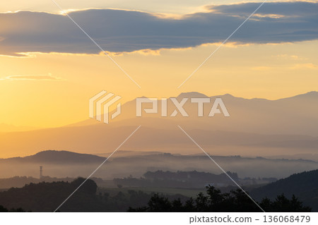 北海道美瑛的晨景 05 136068479