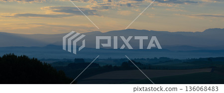 北海道美瑛的晨景 09 北海道美瑛的晨景 09 136068483