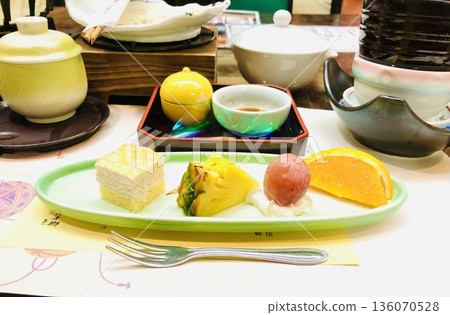 我被逗樂了，而且樂此不疲。一碗飯的片尾字幕 136070528