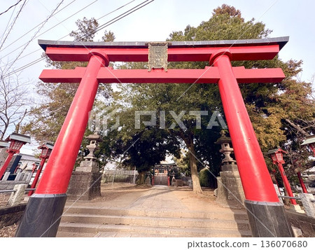 The entrance to early winter leads to the sacred grounds 136070680