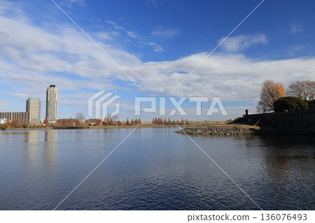 東京都北區岩淵町風景 136076493