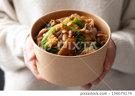 Thai food (Pad See Ew), Stir-fried rice noodles with soy sauce, pork, egg, and kale 136079174