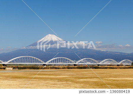 Mount Fuji and the Fuji River Water Pipe Bridge under a blue sky Mount Fuji and the Fuji River Water Pipe Bridge under a blue sky 136080419