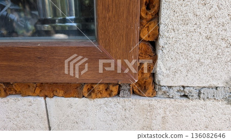 Unique Window Corner Detailing Featuring Natural Materials for Enhanced Aesthetic Appeal Unique Window Corner Detailing Featuring Natural Materials for Enhanced Aesthetic Appeal 136082646
