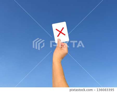 Crossed-out card 136083395