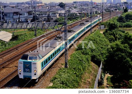 2007: 6-car 381 series L express Kuroshio train running on the Tokaido Line 2007: 6-car 381 series L express Kuroshio train running on the Tokaido Line 136087734