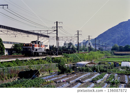 DE101165 rail transport train running on the Tokaido Line in 2007 136087872