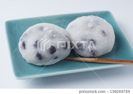 Delicious bean daifuku mochi Delicious bean daifuku mochi 136089789