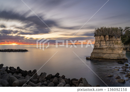 Shichigahama Town: Morning glow and strangely shaped rocks at Matsugahama and Suganohama Shichigahama Town: Morning glow and strangely shaped rocks at Matsugahama and Suganohama 136092158