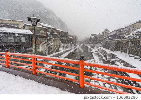 Gujo Hachiman in Winter (Gifu Prefecture) 136092280