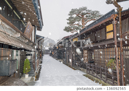 Hida Takayama Snow Old Townscape 136092565