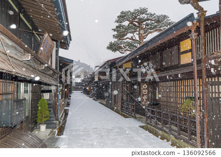Hida Takayama Snow Old Townscape 136092566