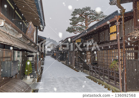 Hida Takayama Snow Old Townscape 136092568