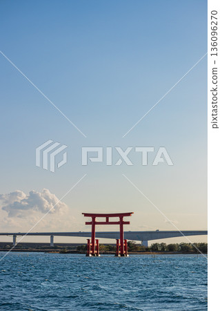 View of the red torii gates of Benten Island before sunset in Hamamatsu City (Shizuoka Prefecture) View of the red torii gates of Benten Island before sunset in Hamamatsu City (Shizuoka Prefecture) 136096270