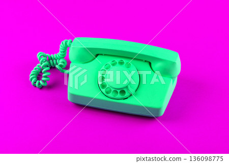 Retro vintage green rotary telephone Retro vintage green rotary telephone 136098775