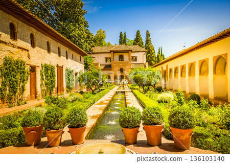 Generalife palace, Granada, Spain 136103140