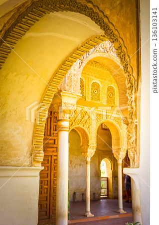 Alhambra de Granada, Spain 136103141