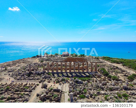 Selinunte site with ancient greek ruins, Sicily 136103179