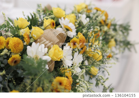 flowers on the table flower coordination flowers on the table flower coordination 136104155