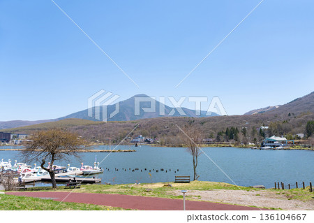 Lake Shirakaba, Chino City, Nagano Prefecture Lake Shirakaba, Chino City, Nagano Prefecture 136104667