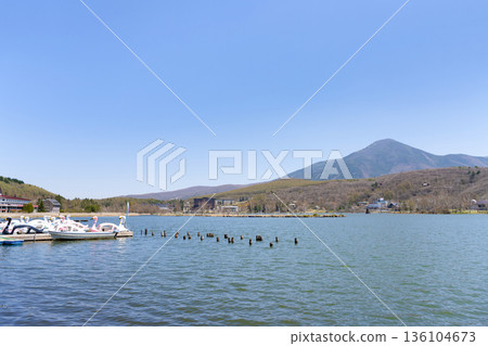 Lake Shirakaba, Chino City, Nagano Prefecture 136104673