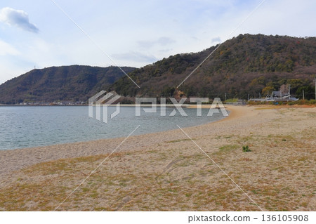 Tomari Beach (Tomari Coast), main island of the Shiwaku Islands Tomari Beach (Tomari Coast), main island of the Shiwaku Islands 136105908
