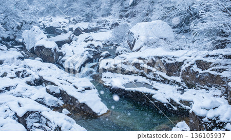 巽川峽谷（冬季） 136105937