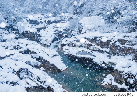 Samigawa Gorge (winter) Samigawa Gorge (winter) 136105943