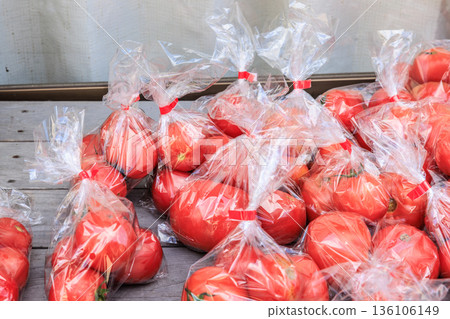 日本鄉村風景 | 路邊的無人番茄攤 136106149