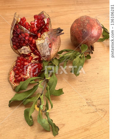 pomegranate pomegranate 136106281