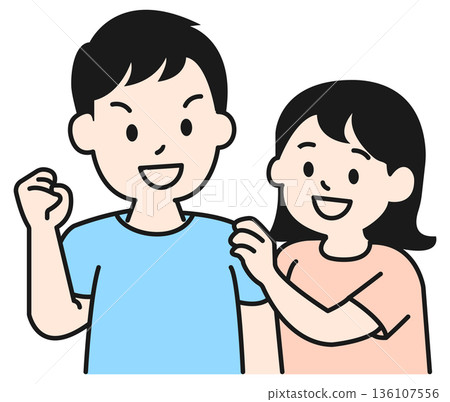 擁抱年輕夫婦 136107556