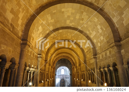 Lisbon Cathedral Lisbon Cathedral 136108024