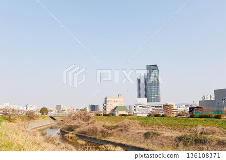 從天野川眺望平方站附近的街景（大阪府） 136108371