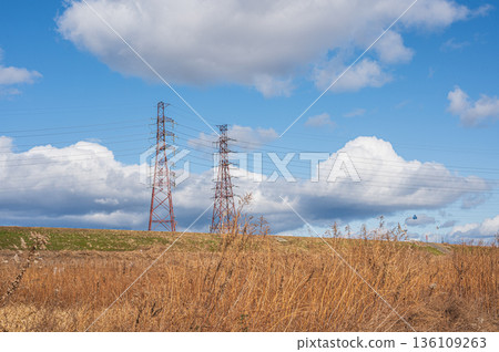 Power transmission tower on the right bank of the Yodo River, on the Takatsuki City side Power transmission tower on the right bank of the Yodo River, on the Takatsuki City side 136109263