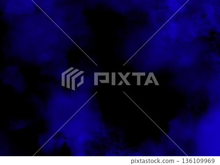 一張陰森恐怖的背景圖片，由黑色和藍色的煙霧以及鬼魂組成。 136109969