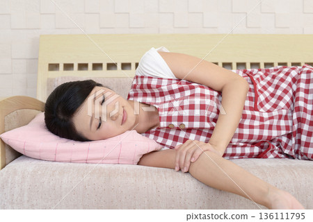 累了的家庭主婦 累了的家庭主婦 136111795