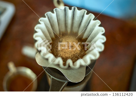 Hand drip coffee Hand drip coffee 136112420