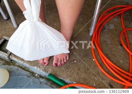 女生 女孩 女性 136112909