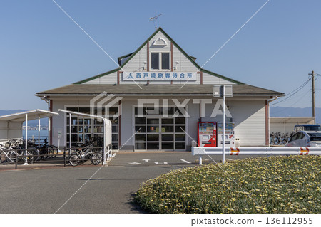 Fukuoka City Ferry Nishitozaki Passenger Waiting Room 136112955